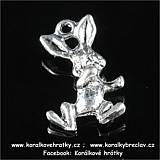 Přívěsek, kov, zajíc, 19x12 mm, barva stříbra (balení 18 ks)