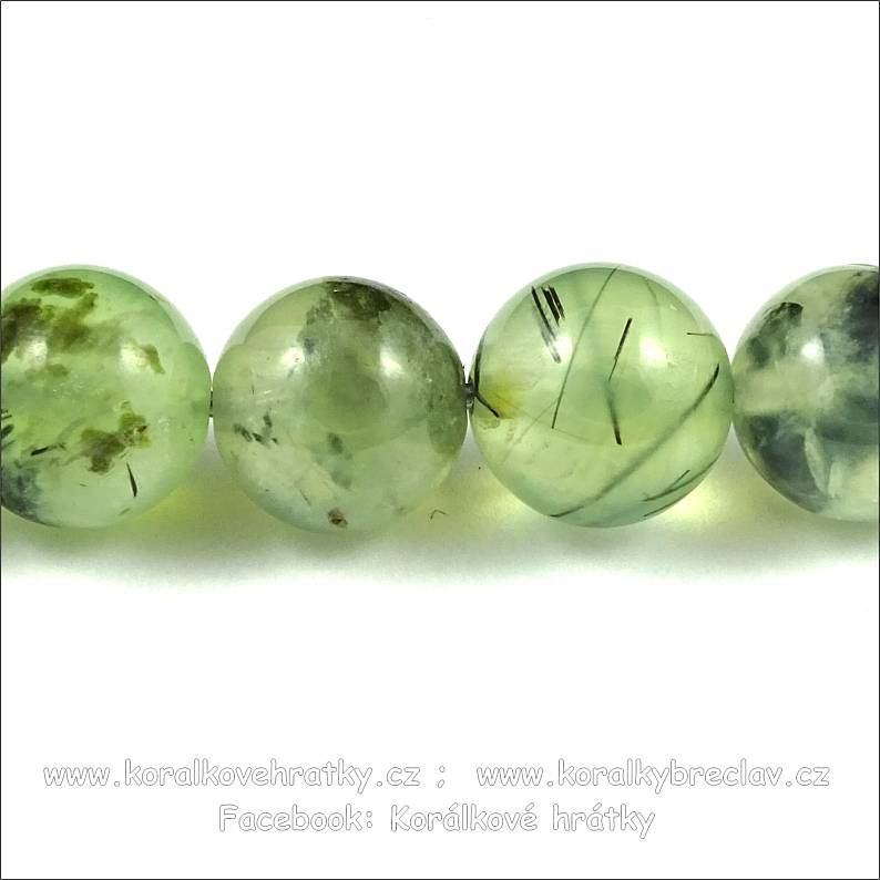 Minerální korálky,  8mm, Prehnit/ balení 9 ks 