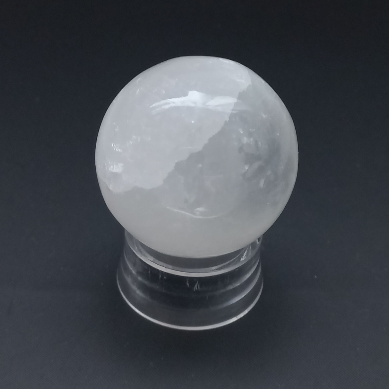 Selenit, koule, cca. 44mm  