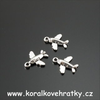 Přívěsek letadlo, kov, 15,5x13,5mm, barva platina (balení 11 ks)
