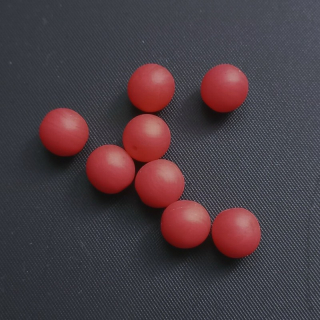 Korálek, sklo, 8 mm, sv. červený mat / balení 30 ks  