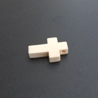 Přívěsek kříž dřevěný 22x15x4mm, světlý / balení 12 ks