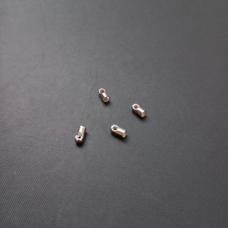 Kaplík /koncovka na šňůrku vlepovací 5,5,5x2 mm, barva stříbrná (balení 50 ks)