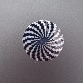 Perleť malovaná tenká 50 mm -černobílý vzor ( balení 4 ks )