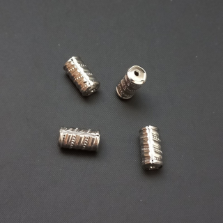 Korálek kov váleček 11x6 mm tvarovaný, barva stříbrná / balení 100 ks 