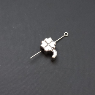 Mezikus NEREZ OCEL, velkodírový korálek ČTYŘLÍSTEK se stopkou 10x15x6 mm, česká výroba