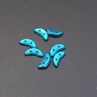 Korálek sklo, dvojdírkový,  Crescent 3x10 mm metalická modrá, 3 g / min. objednávka  9 g