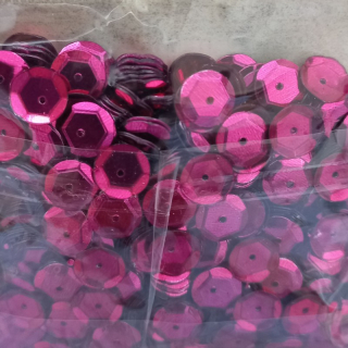 Flitr kulatý lomený, 8 mm, 15g tm. růžový s hologramem 