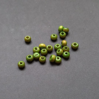 Korálky dřevěné, sv. zelená , velikost cca. 5x6mm,15g/ balení 8 sáčků