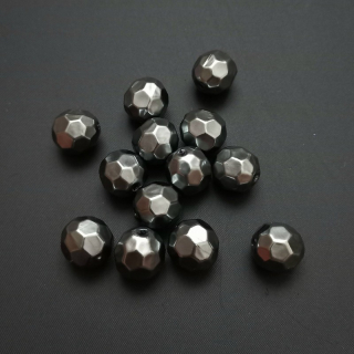 Korálek plastový "ohňovka" voskovaná 14 mm tm. šedá / balení 50 ks