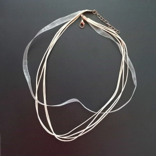 Šňůrka se stužkou, karabinka, adjustační řetízek, 45 cm, krémová / balení / 10 ks