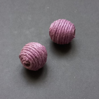 Korálky omotávané šňůrkou, pruh fialová, cca. 14mm (balení 4 ks), II. jakost
